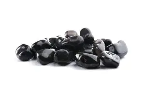 Black Onyx: The Ultimate Guide to Meaning, Properties, Uses