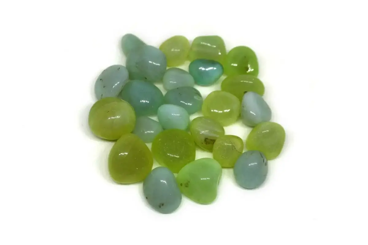 Green Onyx The Ultimate Guide To Meaning Properties Uses Gemstonist