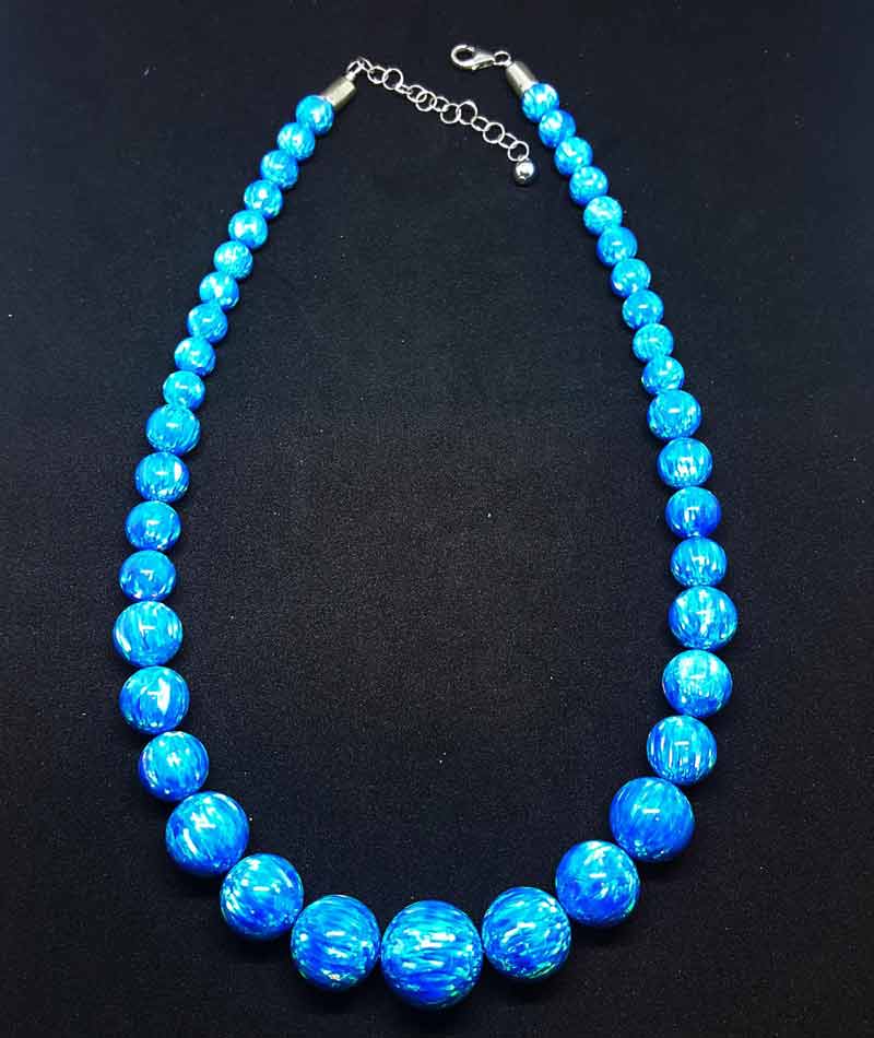 Blue Opal: The Ultimate Guide to Meaning, Properties, Jewelry