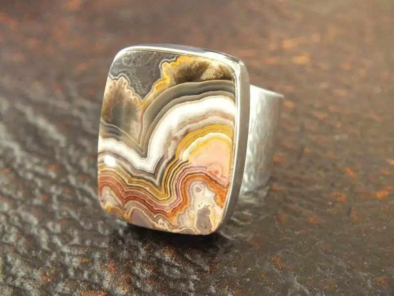 crazy lace agate rings