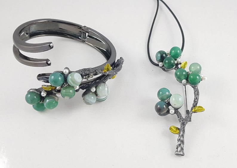 green agates
