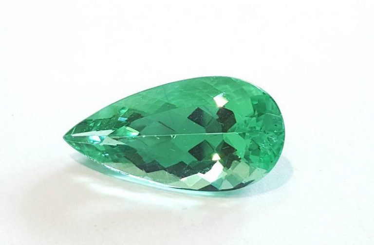 Green Tourmaline The Only Guide You Need Gemstonist
