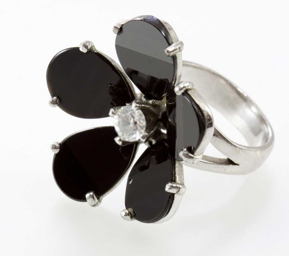 Black Onyx Ring with Flower Design