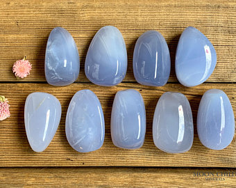 blue chaledony stones