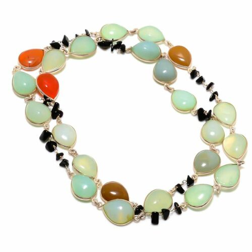 prehnite necklace