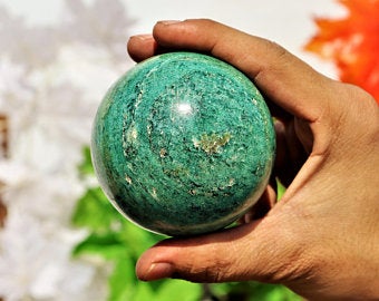 green kyanite sphere