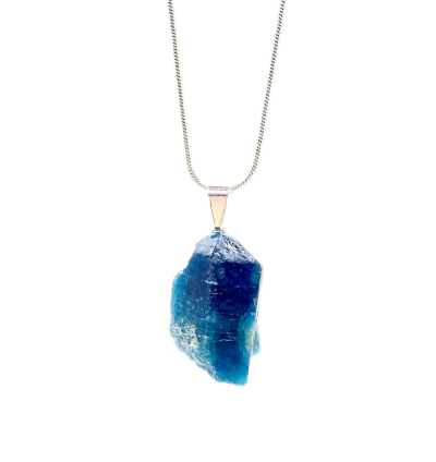 blue apatite pendant