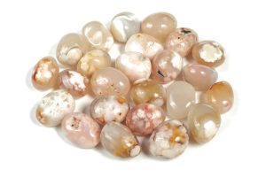 Flower Agate: Meaning, Properties & Uses (2023 Updated)