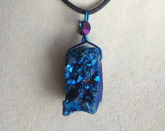 titanium quartz pendant