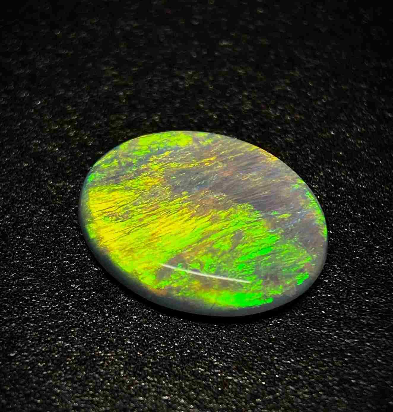 Green Opal Meaning, Properties & Uses Gemstonist